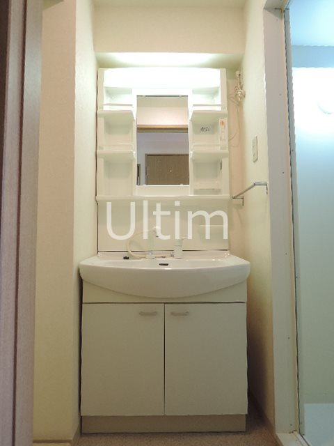 洗面設備　別部屋のお写真です。ご参考までに！