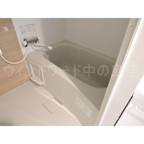 バス・シャワールーム　詳細は、ウィンドワード中の島店までご相談下さい。