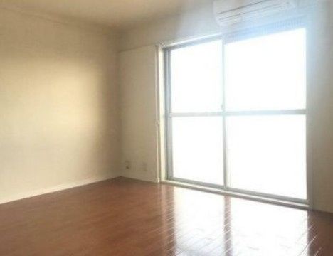 居室・リビング　別タイプ部屋　参考写真です