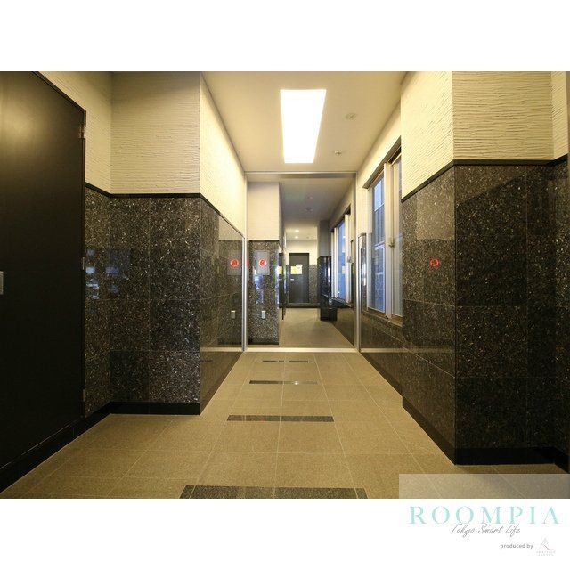 エントランス　エントランス