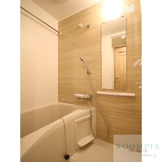 バス・シャワールーム　バス