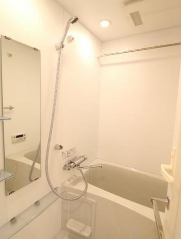 バス・シャワールーム　★浴室乾燥き付き★