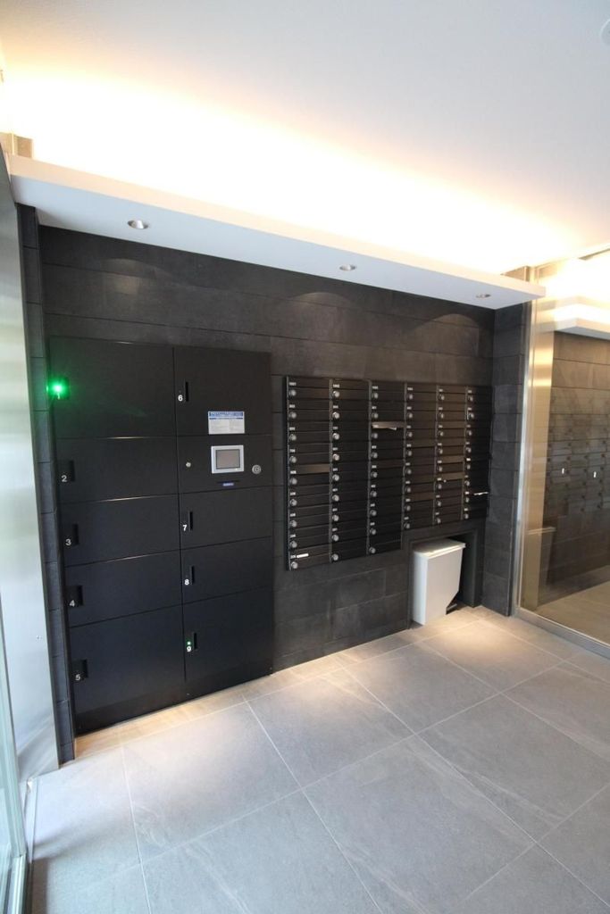 その他　エントランス