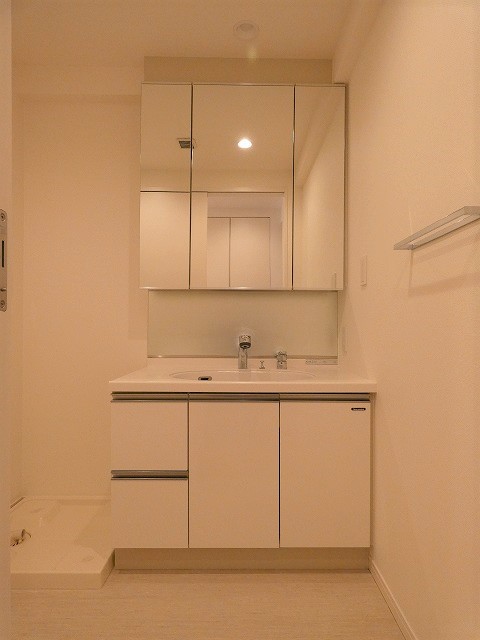 洗面設備　別部屋参考写真