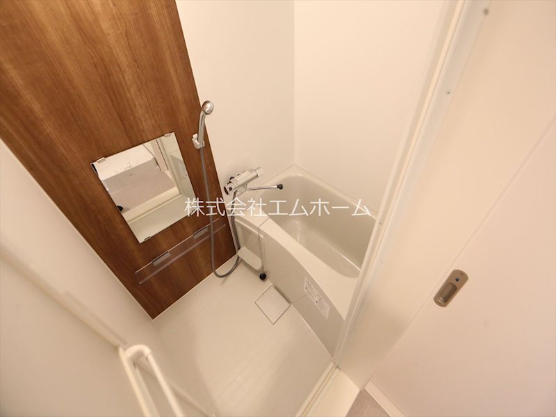 バス・シャワールーム　バスルーム　浴室暖房乾燥機付き