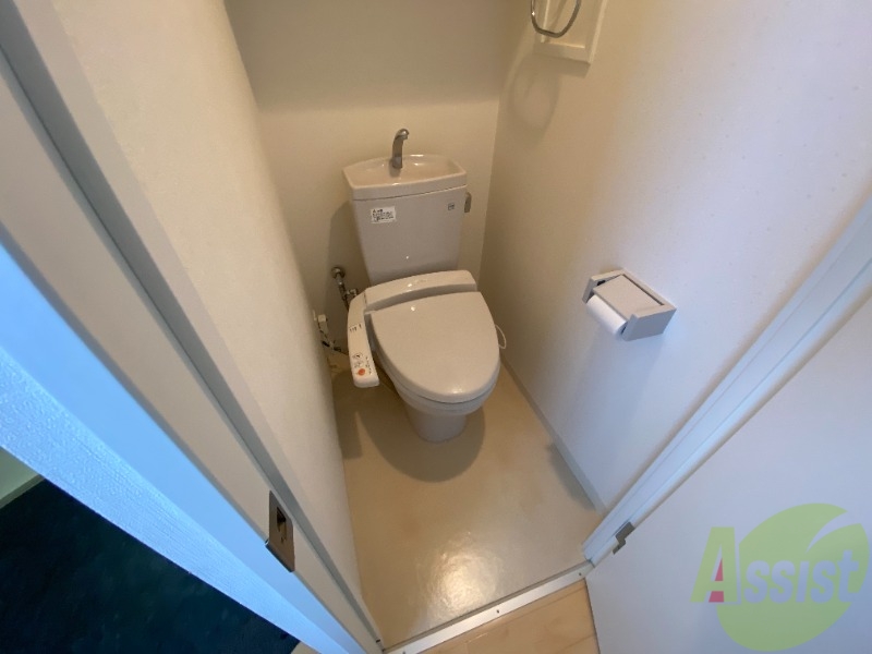 トイレ　キレイなエアコン。