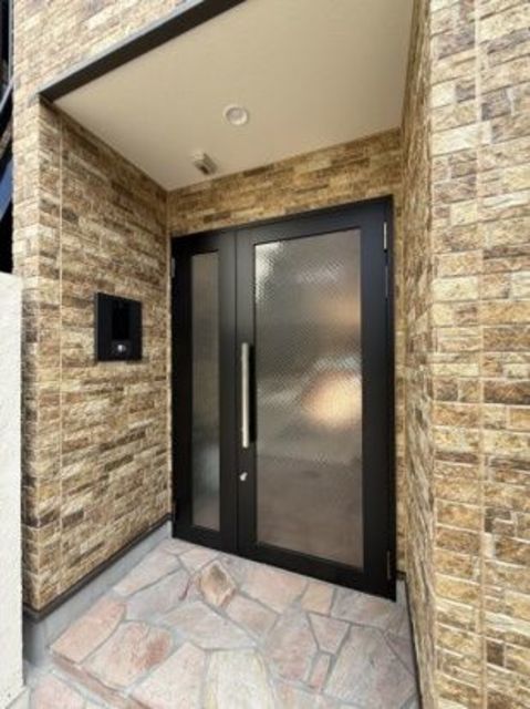 エントランス　同施工新築参考画像