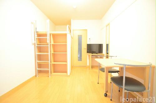 居室・リビング　実際のお部屋と異なる場合がございます