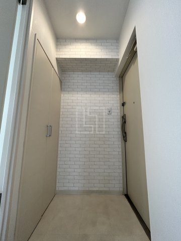 玄関　フレンシアノイエ内本町　玄関スペース