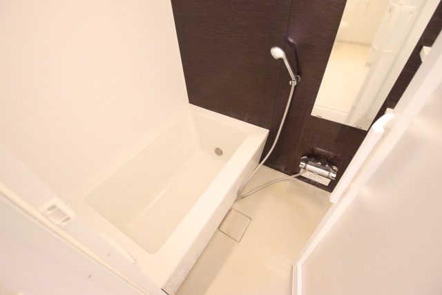 バス・シャワールーム　※別室の参考写真の為、現況優先です。