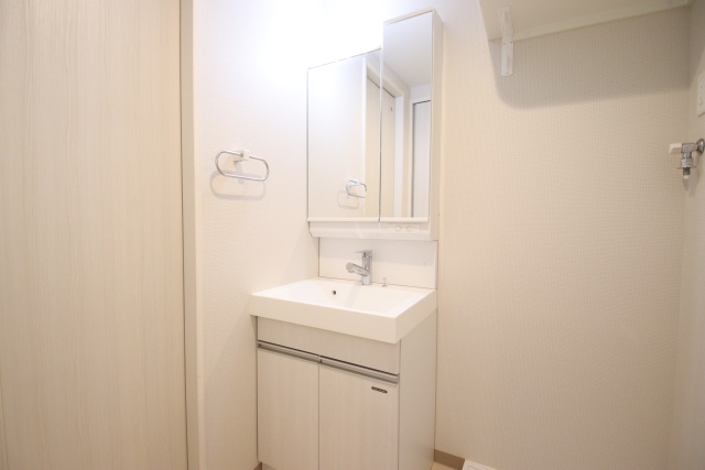 洗面設備　※別室の参考写真の為、現況優先です。