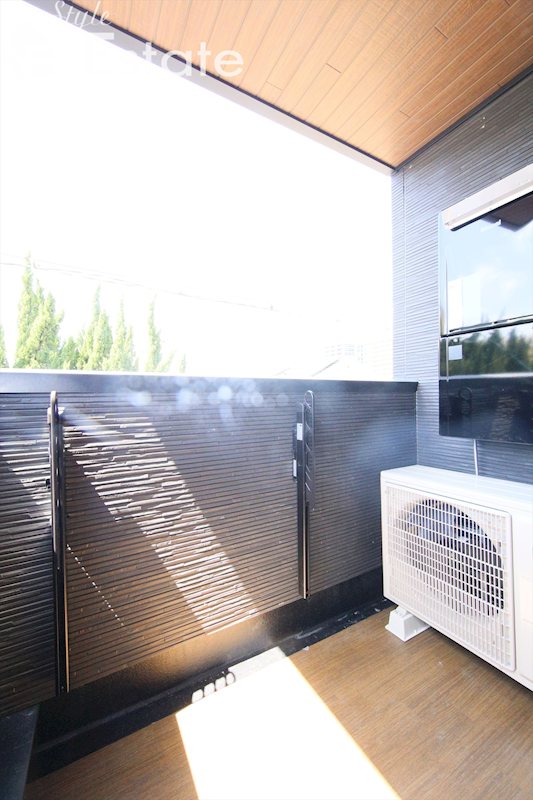 バルコニー　同仕様内装