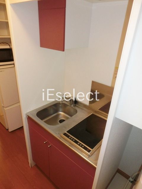 キッチン　ＩＨコンロ２口付のキッチンです。