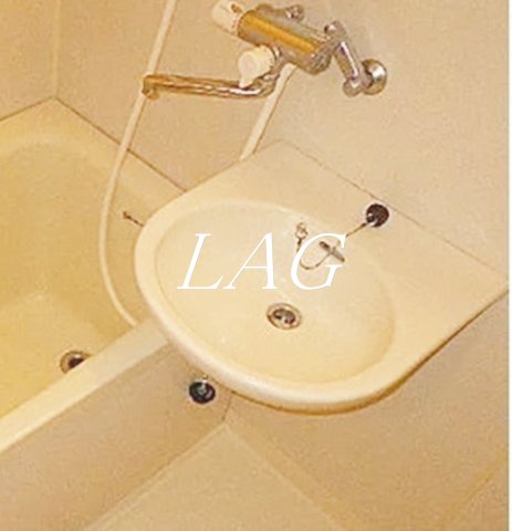 洗面設備　洗面台です。