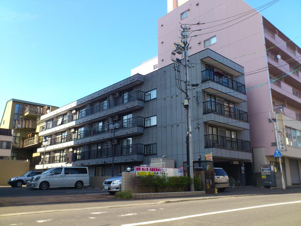 建物外観　敷金・礼金・仲介手数料無料！退去済で内覧可能です！