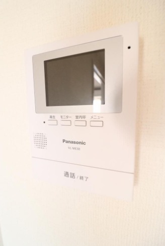 セキュリティ　安心のモニターフォンです