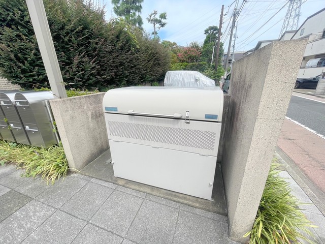 その他　★ゴミストッカー★
