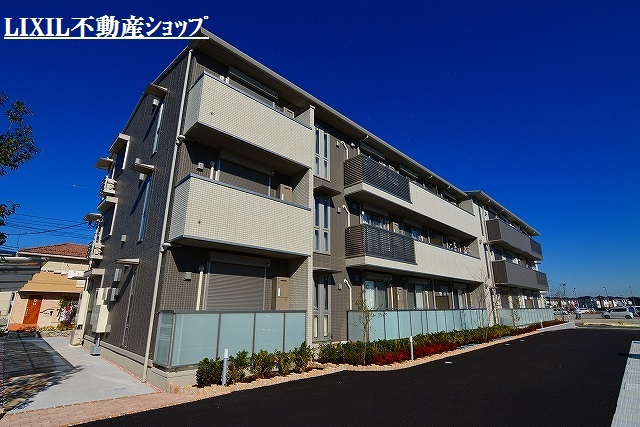 建物外観　レイクタウンでのお部屋探しは『地元の当社』にお任せ下さい！