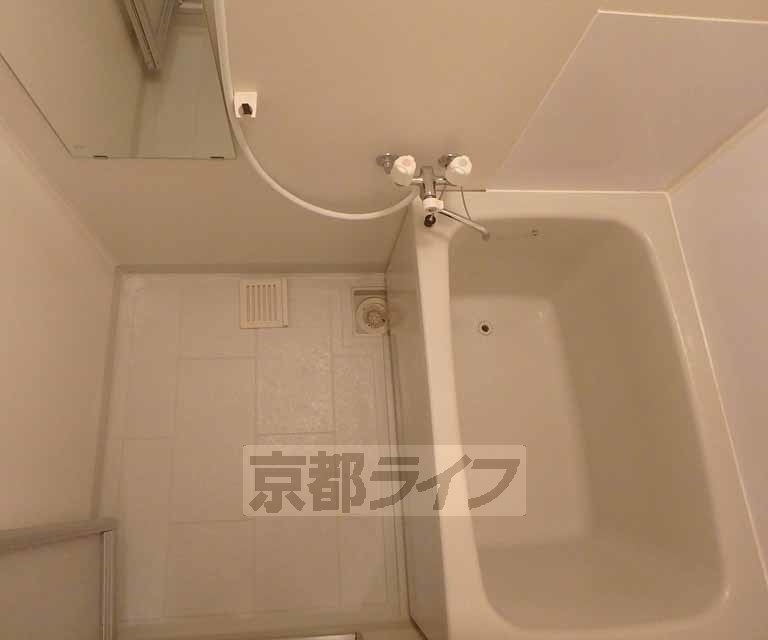 バス・シャワールーム　一日の疲れを癒すバスルーム