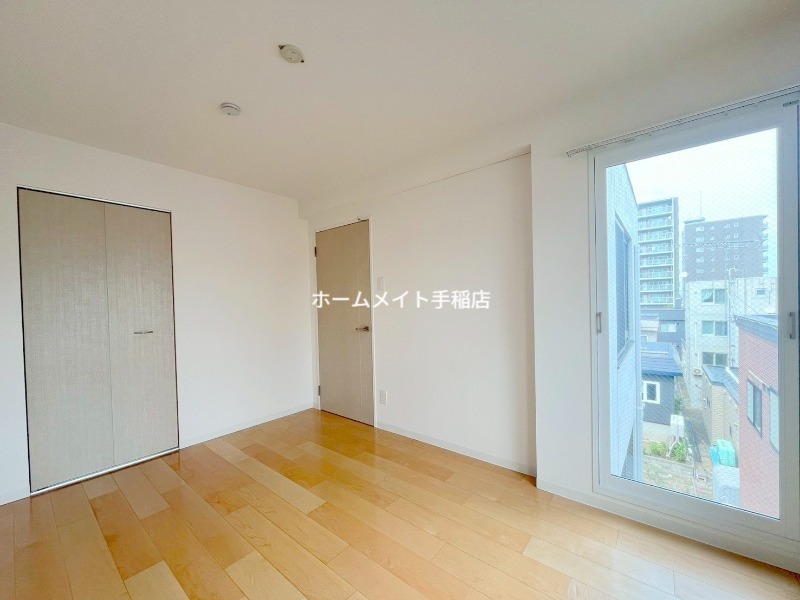 その他部屋・スペース　明るい洋室、寝室にどうぞ♪