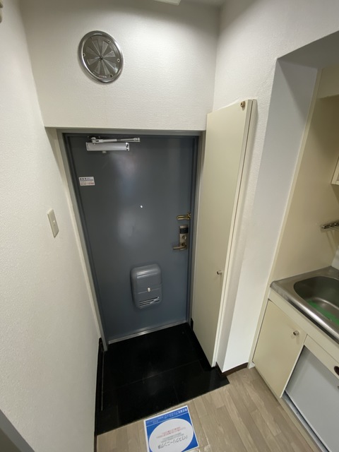 玄関　シューズＢＯＸもありますよ。