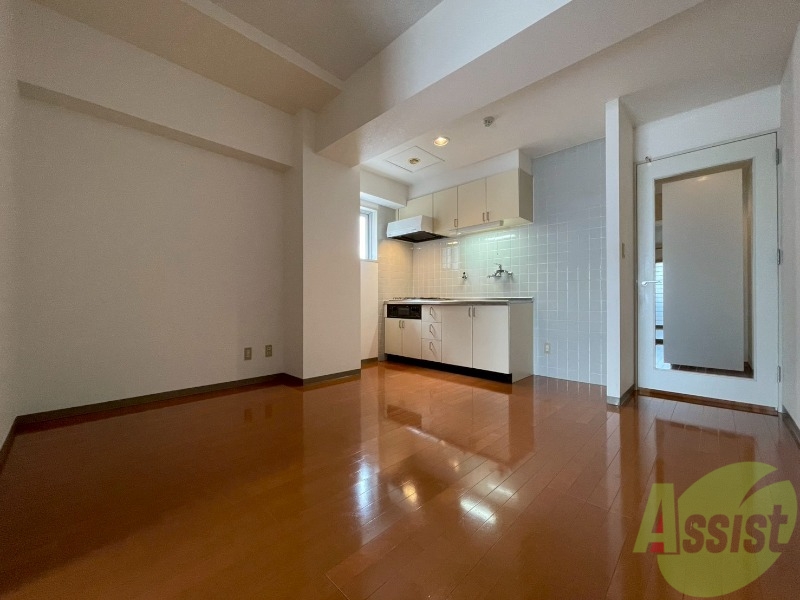 居室・リビング　広くてキレイなお部屋が広がっていて、充実した生活が送れそう。