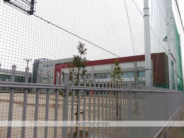 小学校　国府小学校（小学校）まで750m