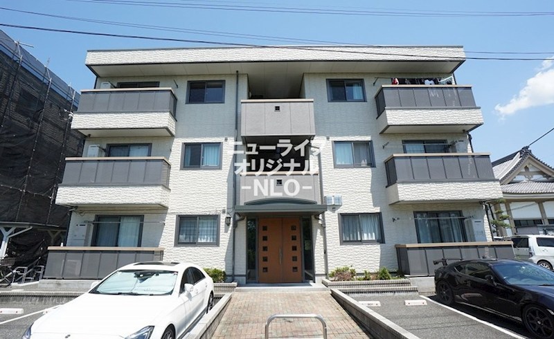 建物外観　積水ハウス施工3階建重量鉄骨造マンション♪★