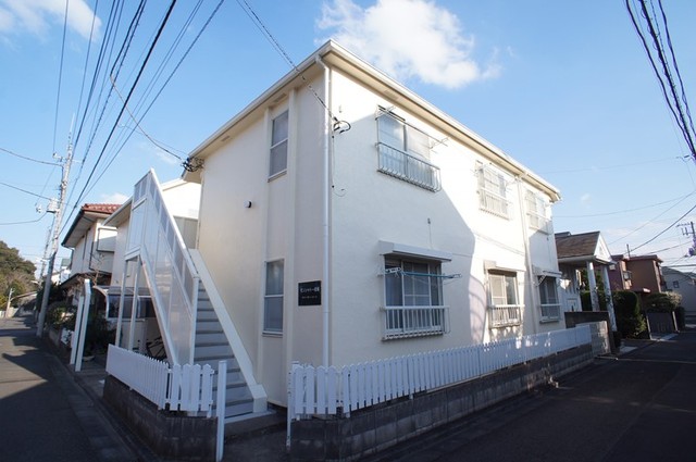建物外観　人気の仙川エリア☆学生にも社会人にもおススメの物件です♪