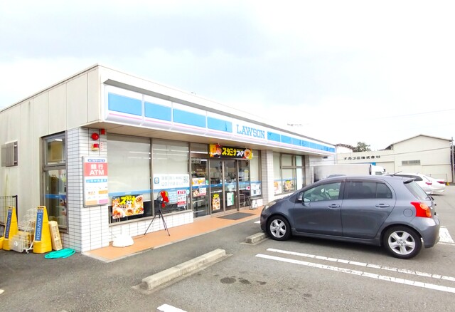 コンビニ　ローソン　南アルプス桃園北店　徒歩４分（コンビニ）まで250m