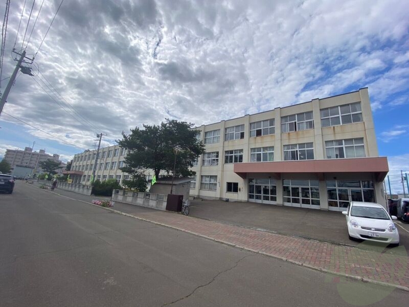 小学校　札幌市立太平南小学校（小学校）まで293m