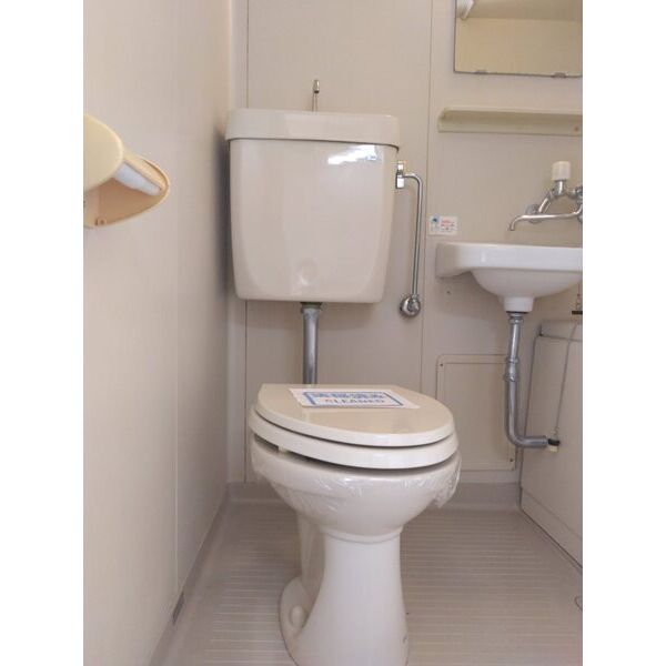 トイレ　別部屋です。現況優先。