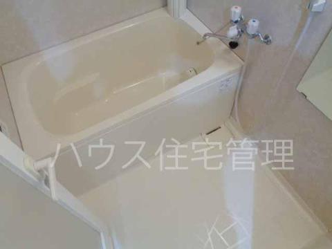 バス・シャワールーム　バス