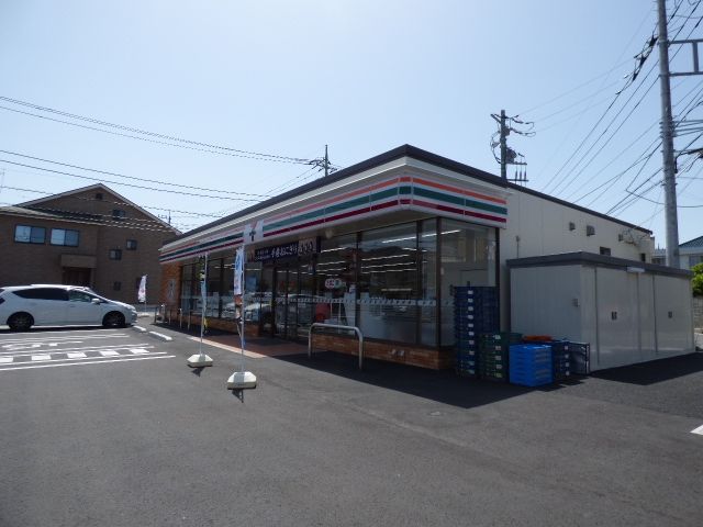 コンビニ　セブンイレブン草加氷川町南店（コンビニ）まで480m