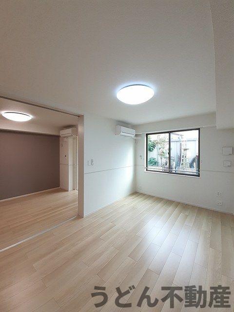 居室・リビング　うどん県のお部屋探しはうどん不動産へ うどんちゃんとLINE