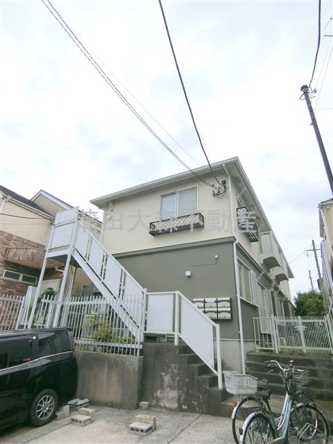 建物外観　1993年10月築　木造地上2階建ての人気賃貸アパート 東京
