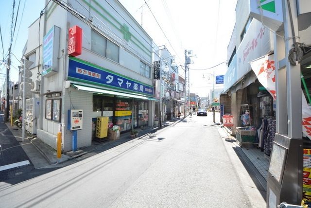 その他　駅前（その他）まで720m
