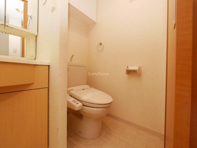 トイレ　トイレもきれいです