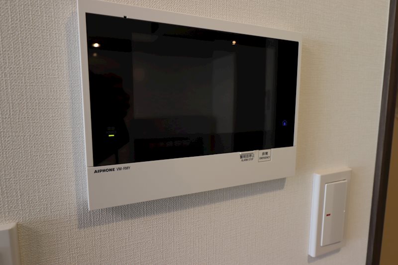 セキュリティ　TVモニター付きインターホン