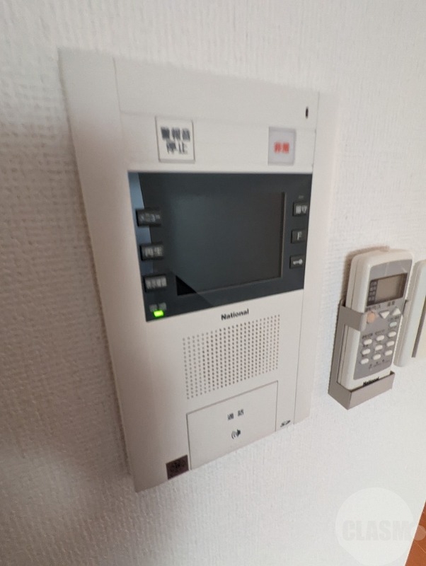 セキュリティ　モニター付きのインターフォンで安心ですね！