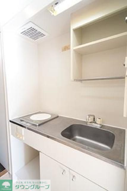 キッチン　※写真は同タイプ住戸です。