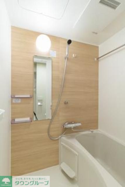バス・シャワールーム　※写真は同タイプ住戸です。
