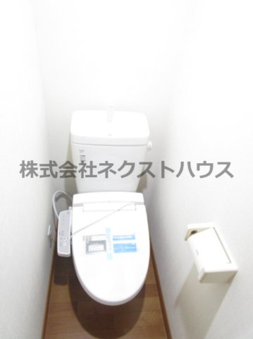 トイレ　別部屋参考写真です