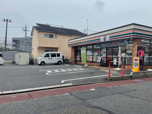 コンビニ　セブンイレブン 名古屋松葉町1丁目店（コンビニ）まで388m