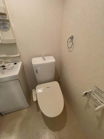 トイレ　別部屋参考写真