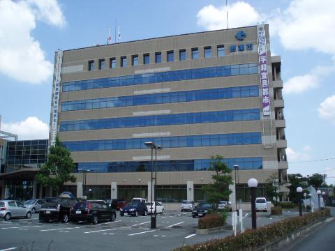 その他　摂津市役所（その他）まで560m