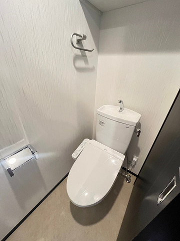 トイレ　トイレもきれいです