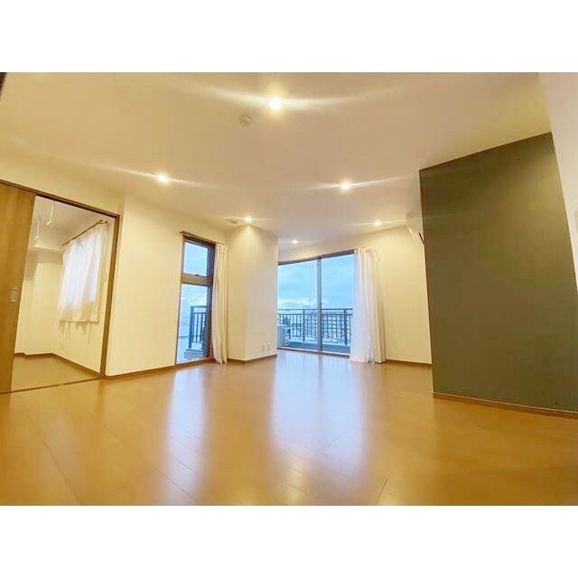 居室・リビング　物件画像