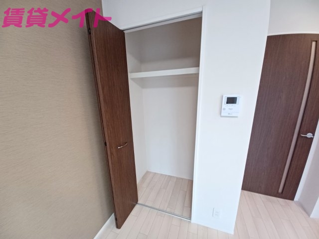 収納　別部屋参考写真です
