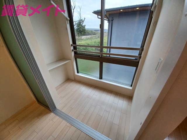 バルコニー　別部屋参考写真です